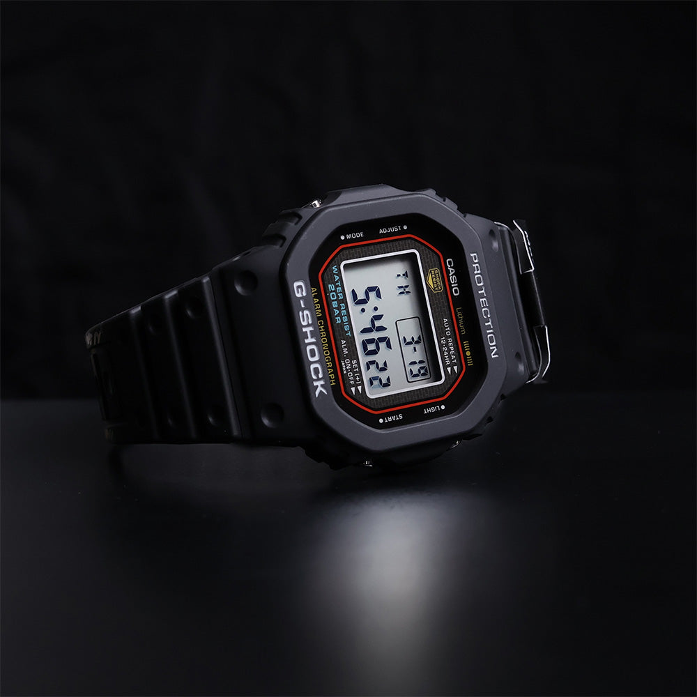 Reloj Casio G-Shock DW-5000R-1AJF 40 Aniversario AUTOGRAFIADO a beneficio